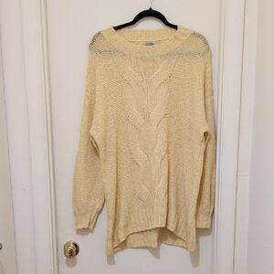 Aerie Cream Cable Knit Sweater